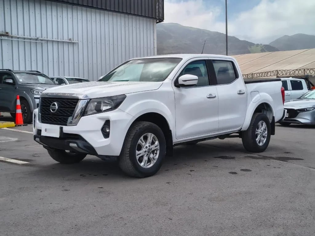 Nissan Navara Dc 4x2 2.3tdi Xe año 2022