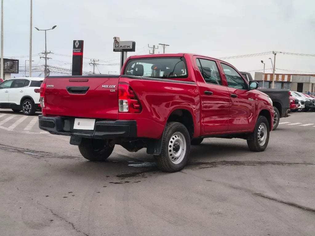 Toyota Hilux Dc 4x4 2.4 D Dx Mt año 2024