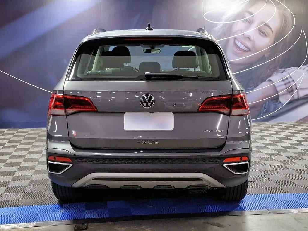 Volkswagen Taos Taos 1.4 Tsi At Comfortline año 2025