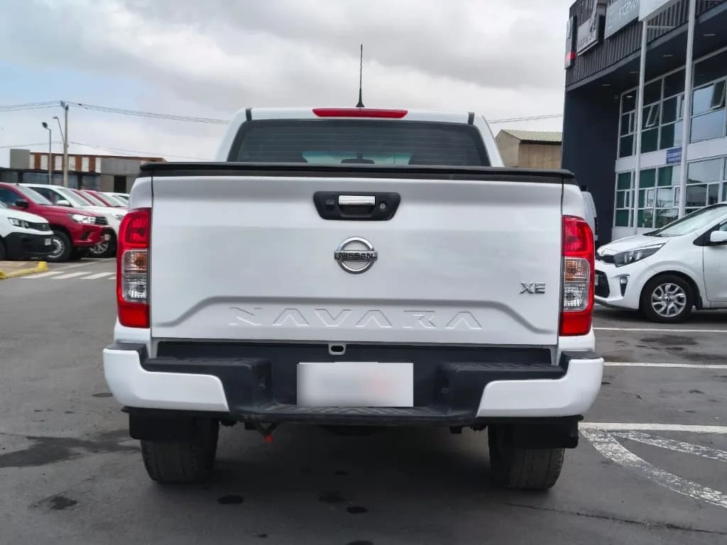 Nissan Navara Dc 4x2 2.3tdi Xe año 2022