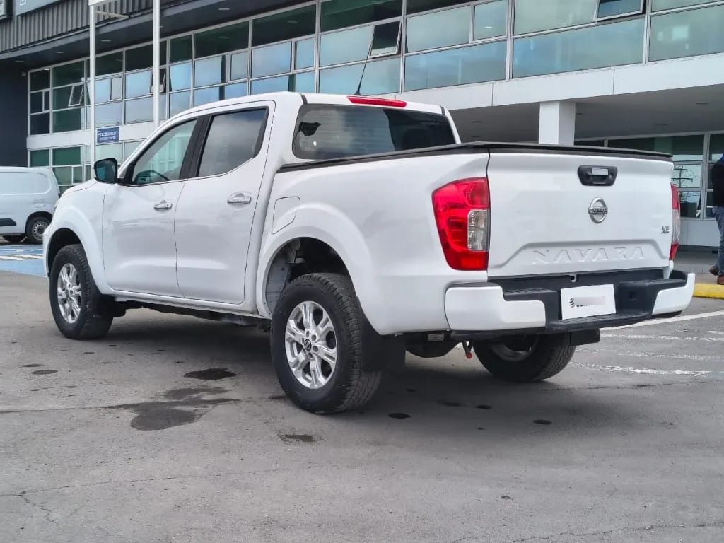 Nissan Navara Dc 4x2 2.3tdi Xe año 2022