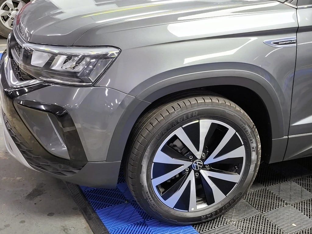 Volkswagen Taos Taos 1.4 Tsi At Comfortline año 2025