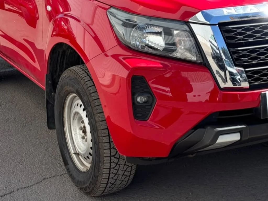 Nissan Navara Dc 4x4 2.3 Tdi Se año 2023