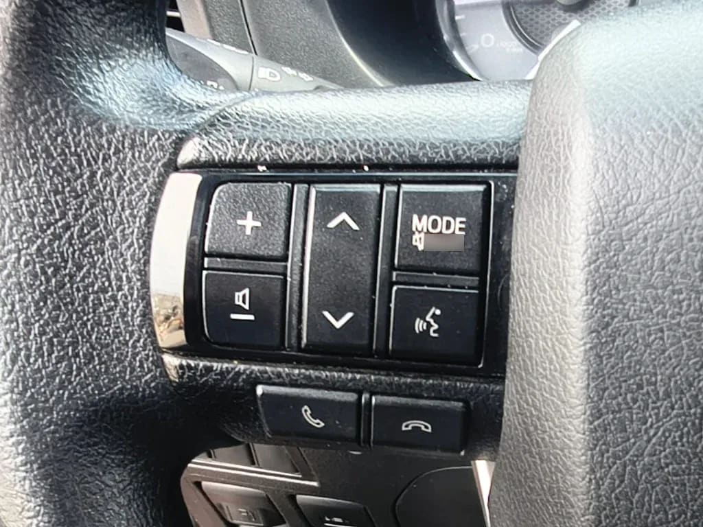 Toyota Hilux Dc 4x4 2.4 D Dx Mt año 2024
