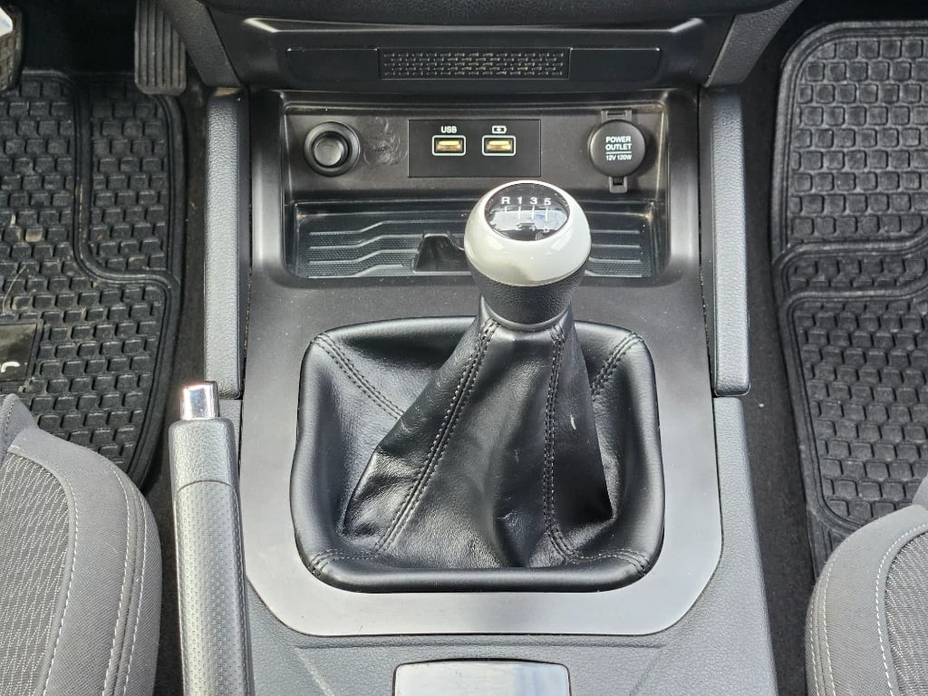 Ssangyong Grand Musso Grand Musso 2.2 4x2 Mt Full-Ql610 año 2023