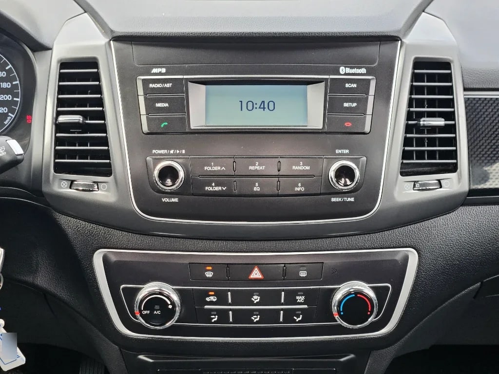 Ssangyong Grand Musso Grand Musso 2.2 4x2 Mt Full-Ql610 año 2023