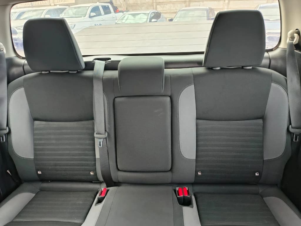 Nissan Navara Dc 4x2 2.3tdi Xe año 2022