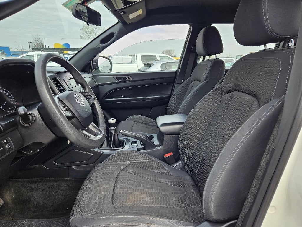 Ssangyong Grand Musso Grand Musso 2.2 4x2 Mt Full-Ql610 año 2023