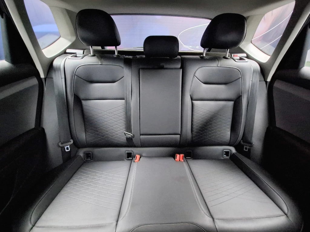 Volkswagen Taos Taos 1.4 Tsi At Comfortline año 2025