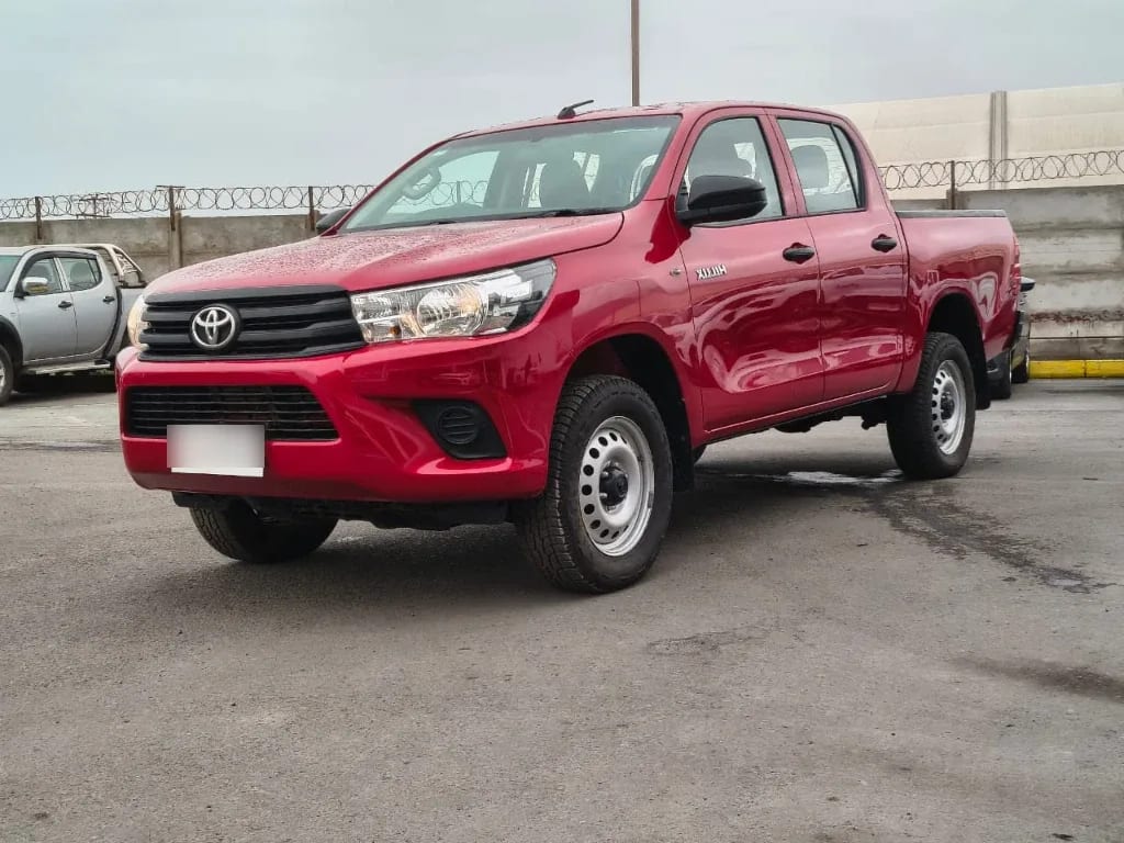 Toyota Hilux Dc 4x4 2.4 D Dx Mt año 2024