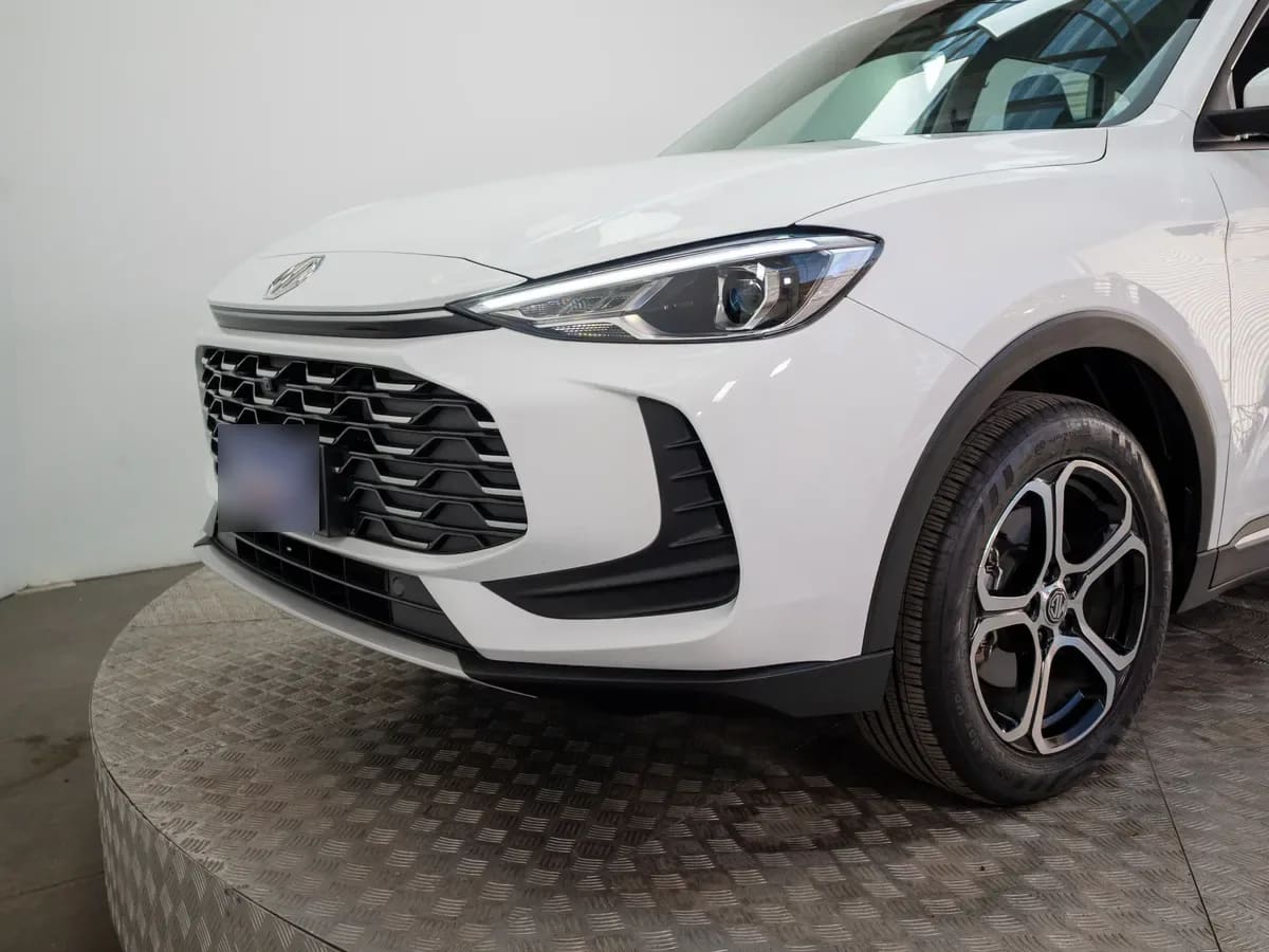 MG Zs 1.5 Com At año 2026