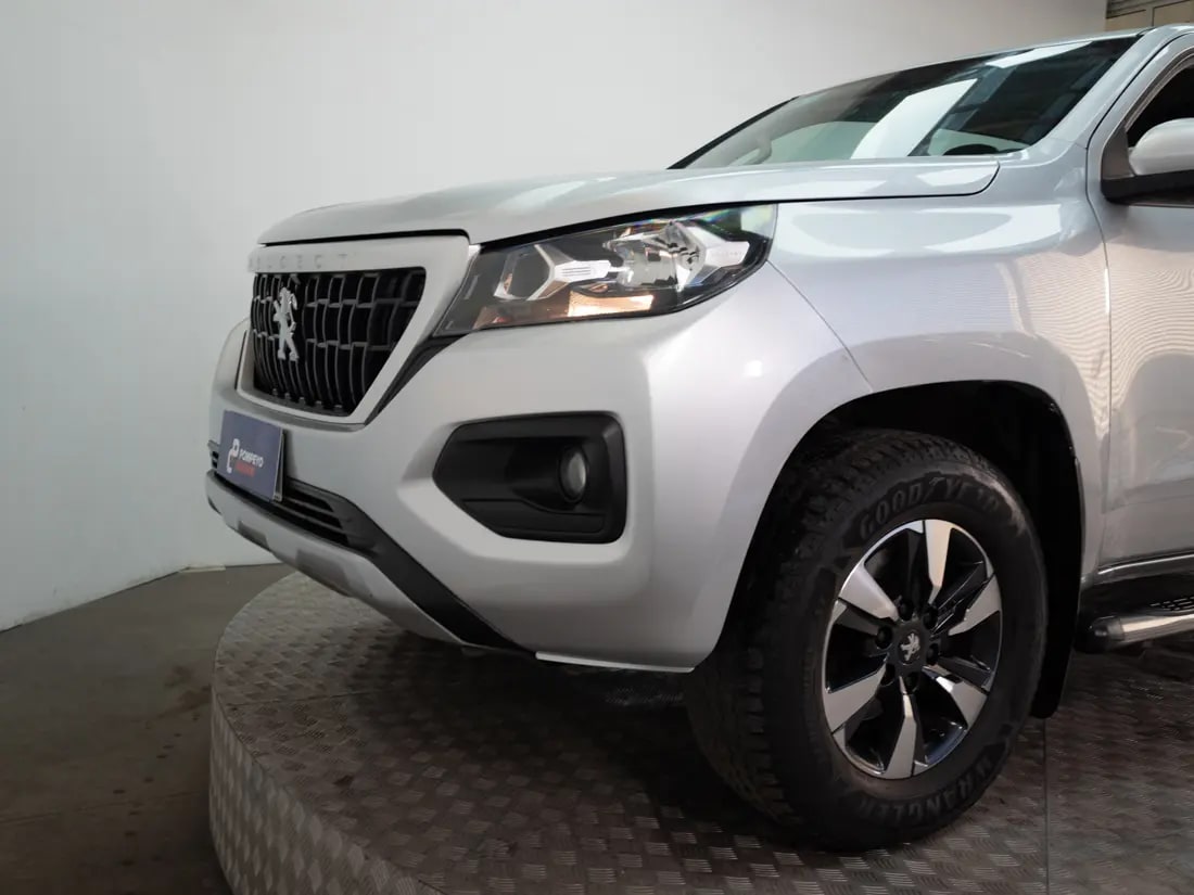 Peugeot Landtrek Landtrek Active Bluehdi 180 4x4 At año 2025