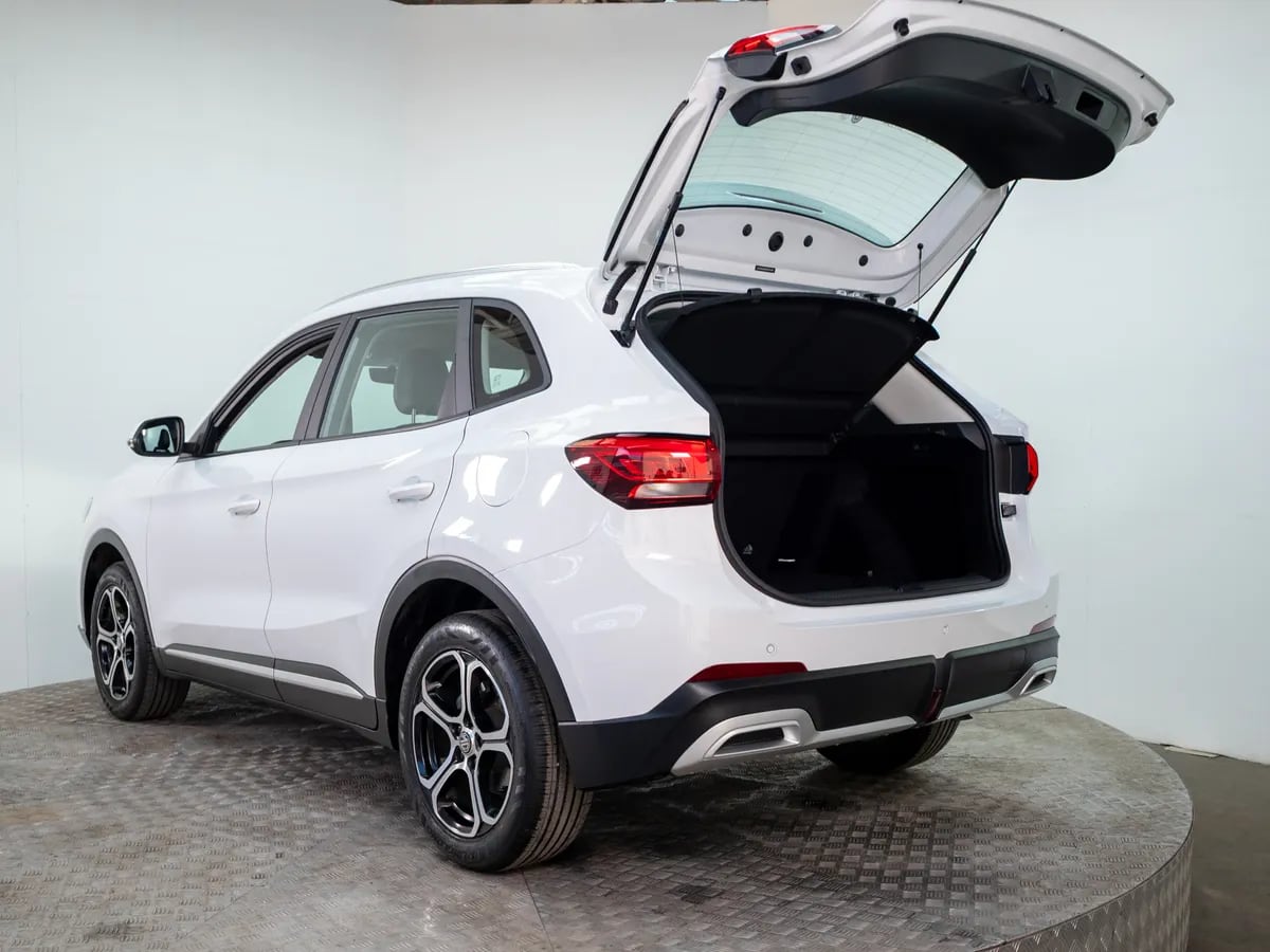 MG Zs 1.5 Com At año 2026