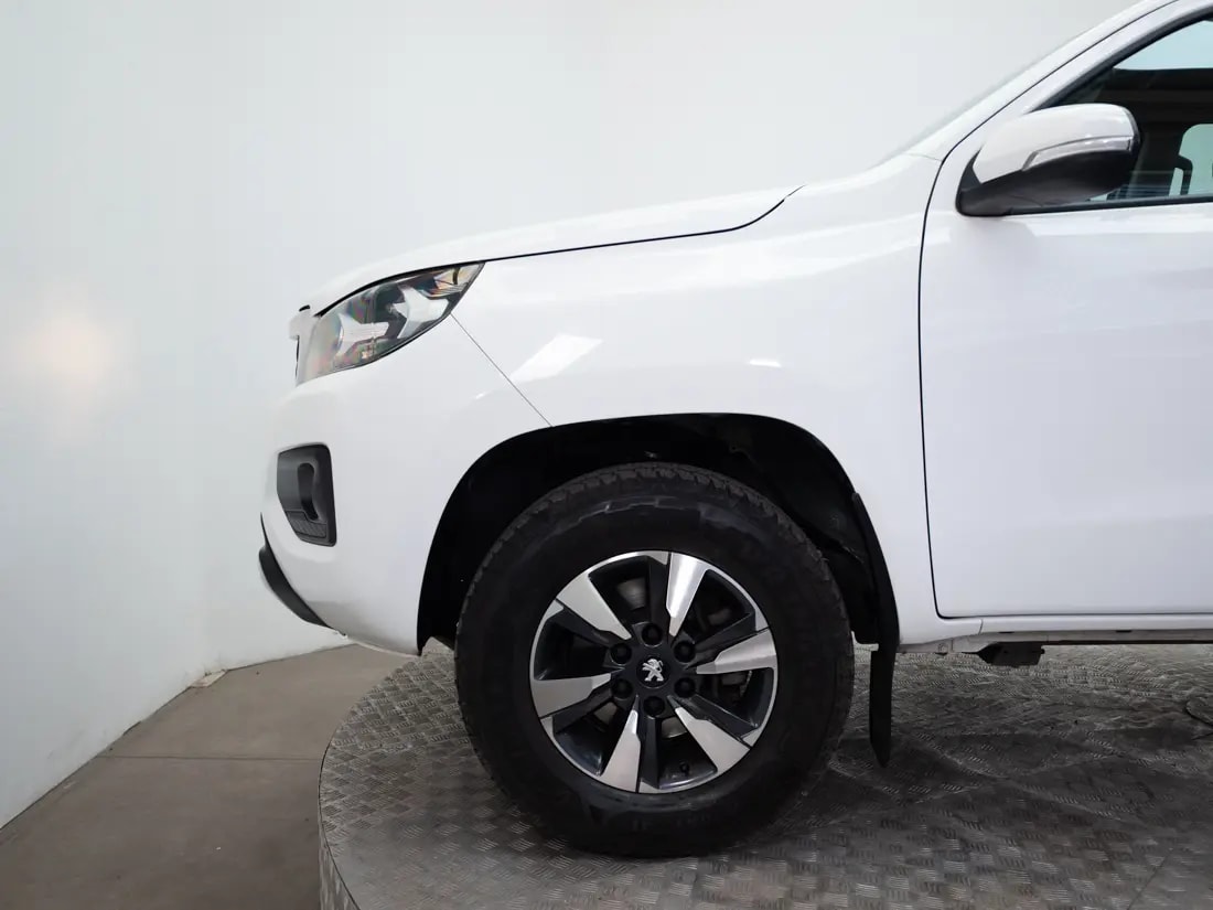 Peugeot Landtrek Landtrek Active Diesel 180hp 4x4 At año 2025