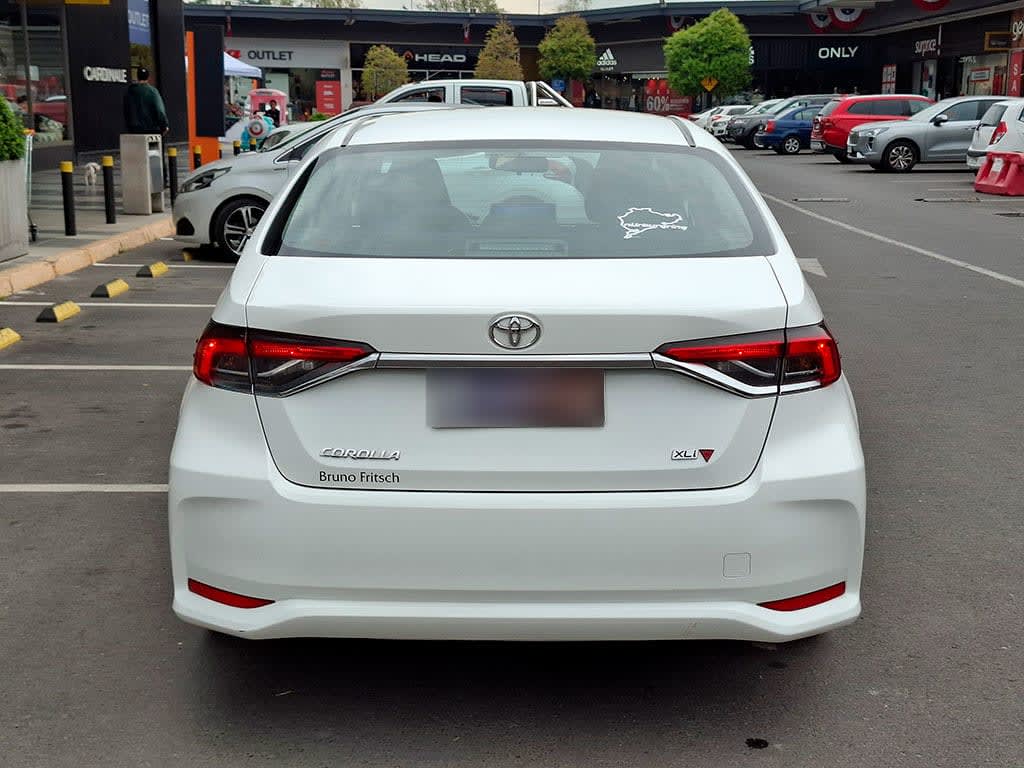 Toyota Corolla Sd 1.6 año 2022