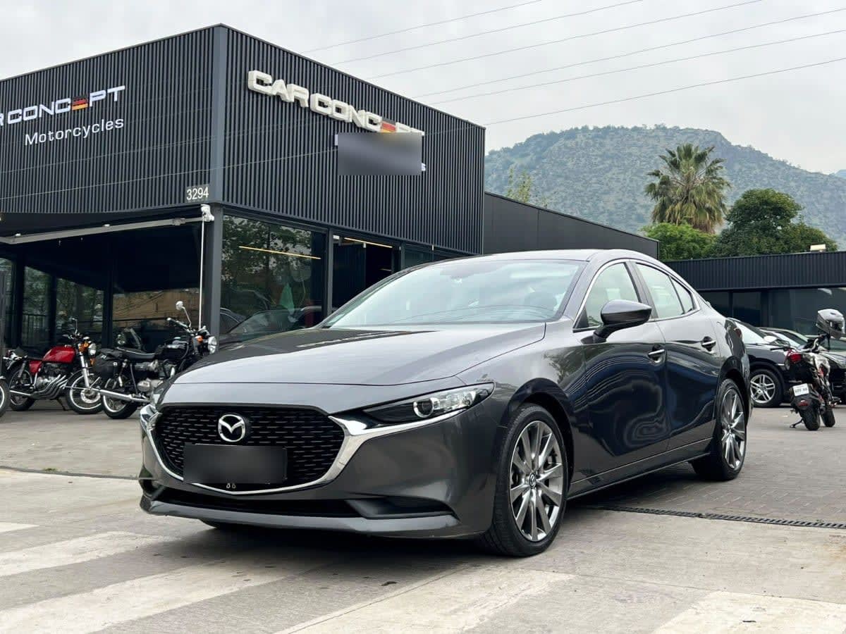 Mazda Mazda 3 Sedan 2.0 At año 2023