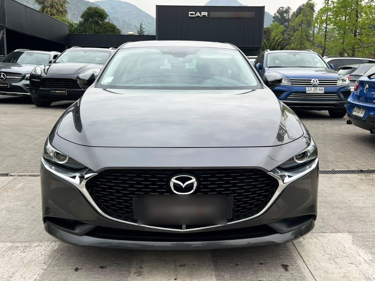 Mazda Mazda 3 Sedan 2.0 At año 2023