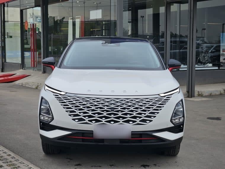 Omoda C5 1.6 T Prestige At año 2025