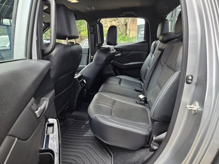 Mazda Bt-50 3.0 Dc High Plus At 4x4 Diesel año 2025