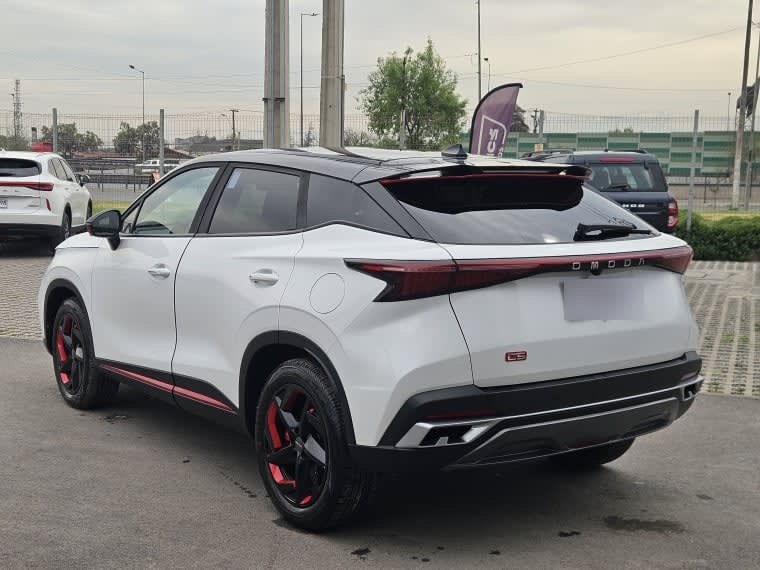 Omoda C5 1.6 T Prestige At año 2025