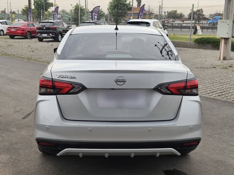 Nissan Versa 1.6 Advance At año 2023