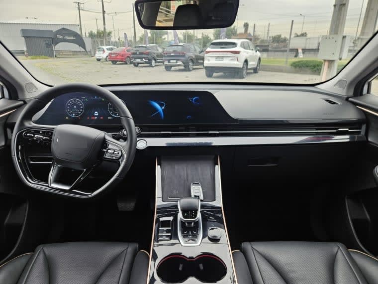Omoda C5 1.6 T Prestige At año 2025