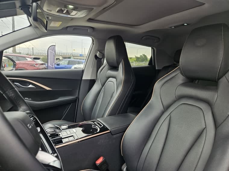 Omoda C5 1.6 T Prestige At año 2025