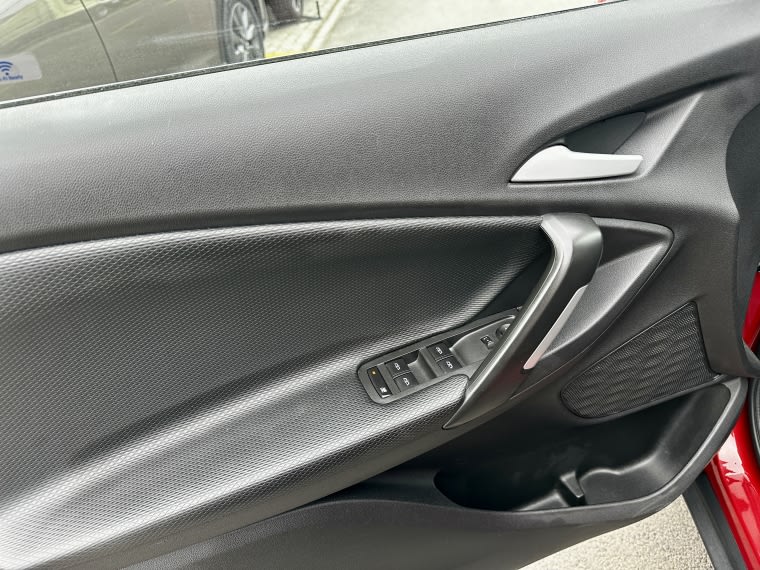 Chevrolet Tracker 1.2t Ltz Mt año 2022