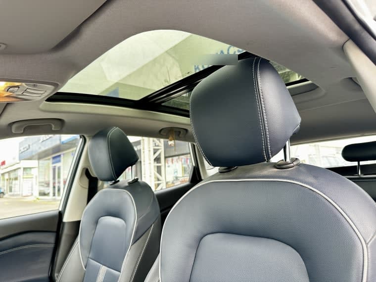 Chevrolet Tracker 1.2t Premier At año 2024