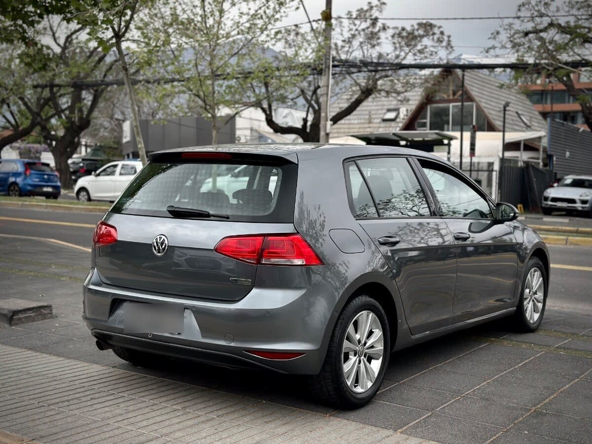 Volkswagen Golf 1.4t año 2016