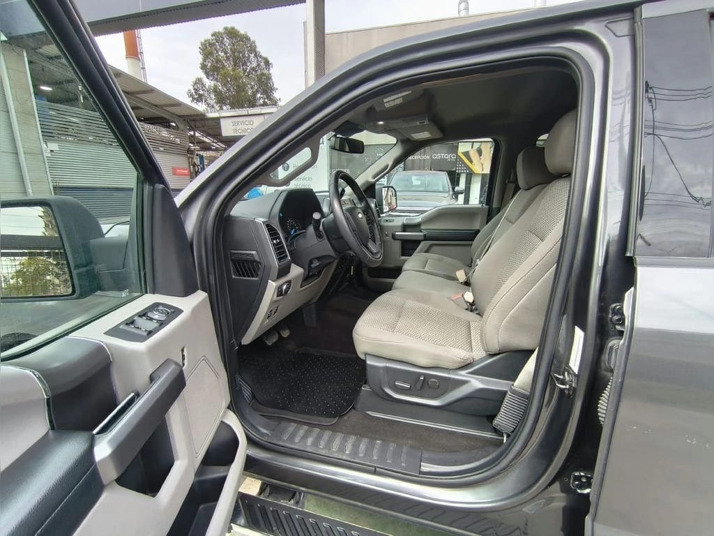 Ford F-150 Xlt 4x4 5.0 año 2021