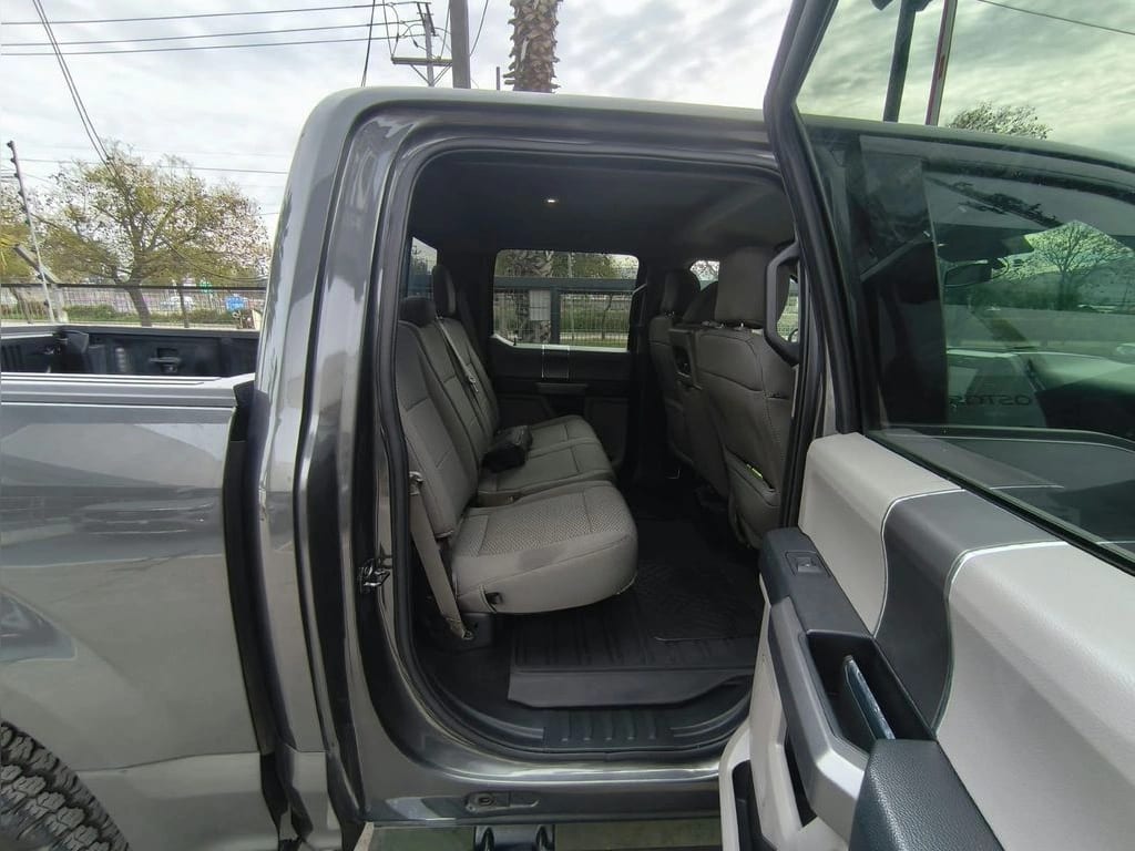 Ford F-150 Xlt 4x4 5.0 año 2021