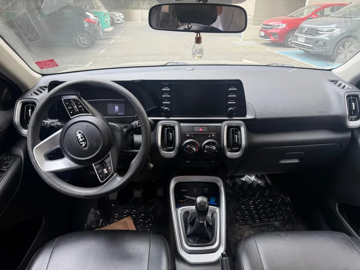 KIA MOTORS SONET 1.5 Ex Full Plus Mt año 2021