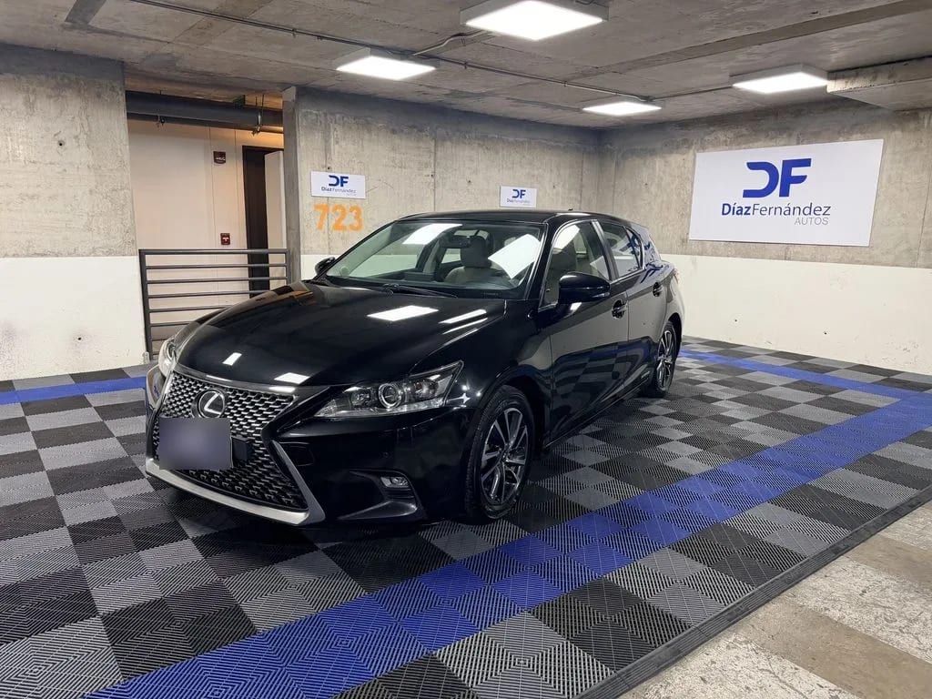 Lexus Ct200h Hibrido año 2018