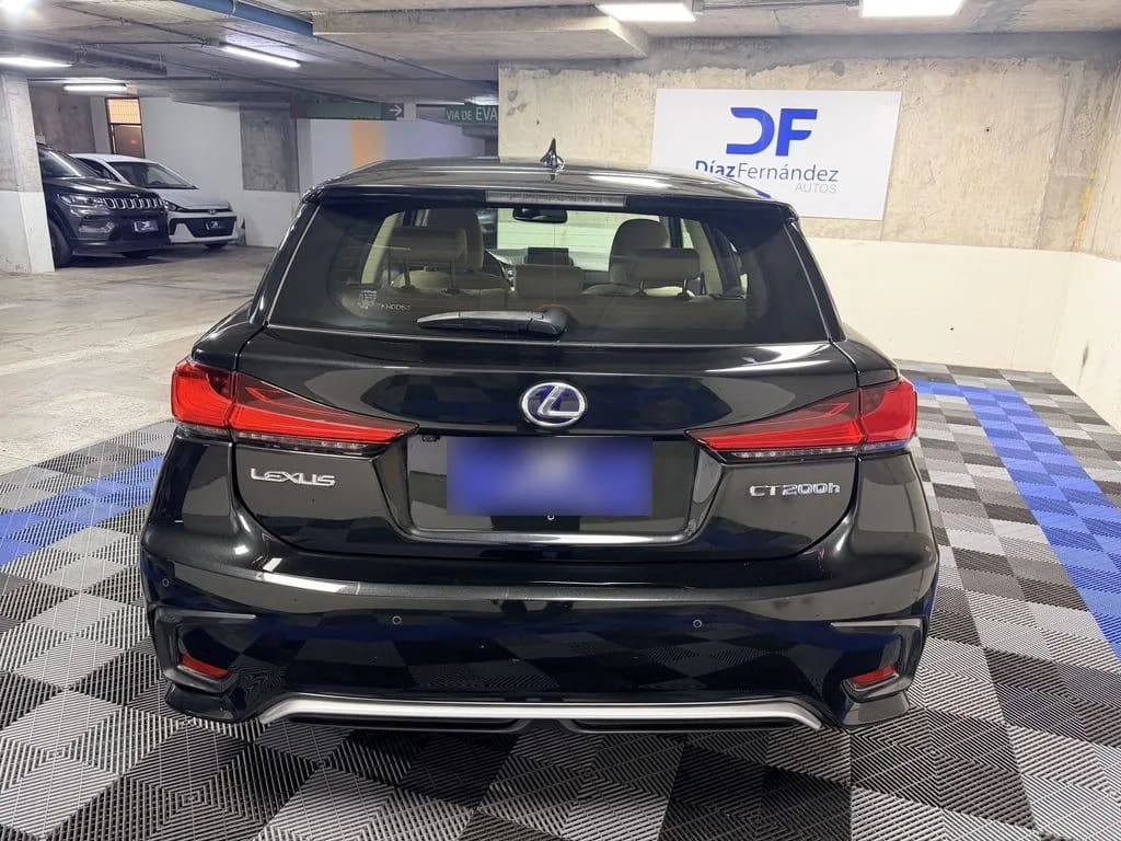 Lexus Ct200h Hibrido año 2018