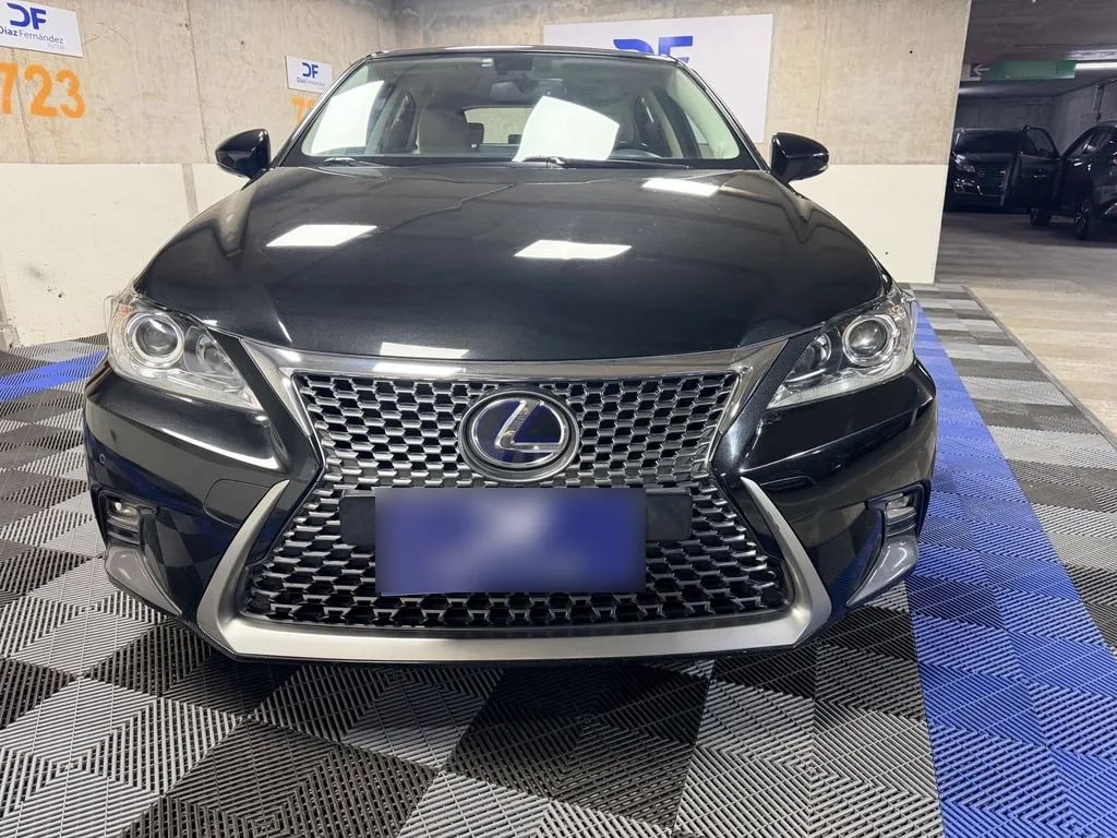 Lexus Ct200h Hibrido año 2018