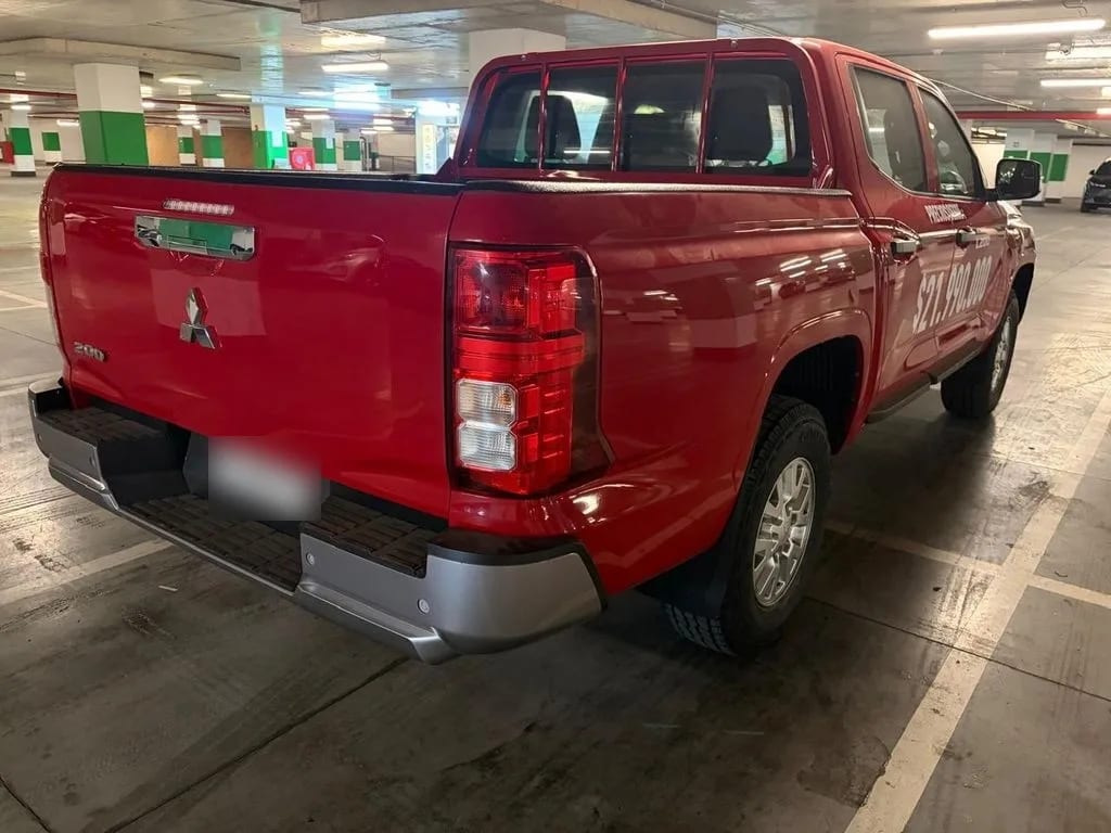 Mitsubishi L200 Katana Xrt 4x4 2.4 año 2024