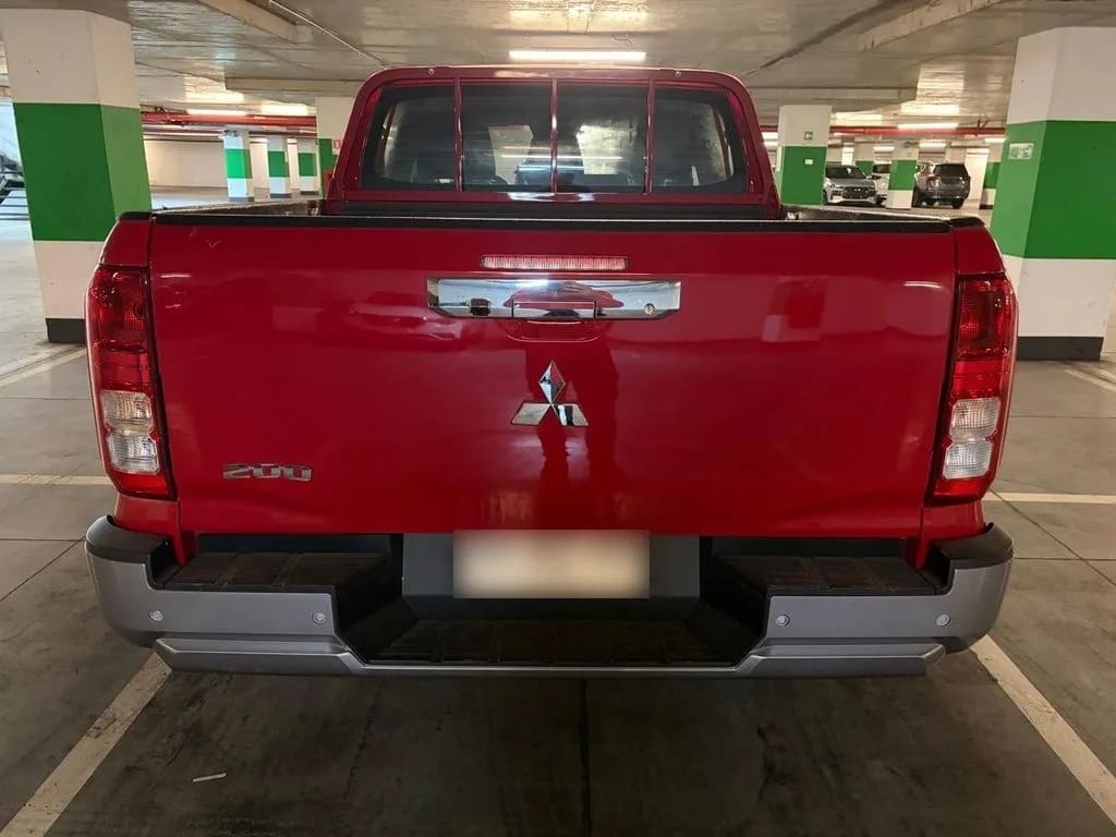 Mitsubishi L200 Katana Xrt 4x4 2.4 año 2024