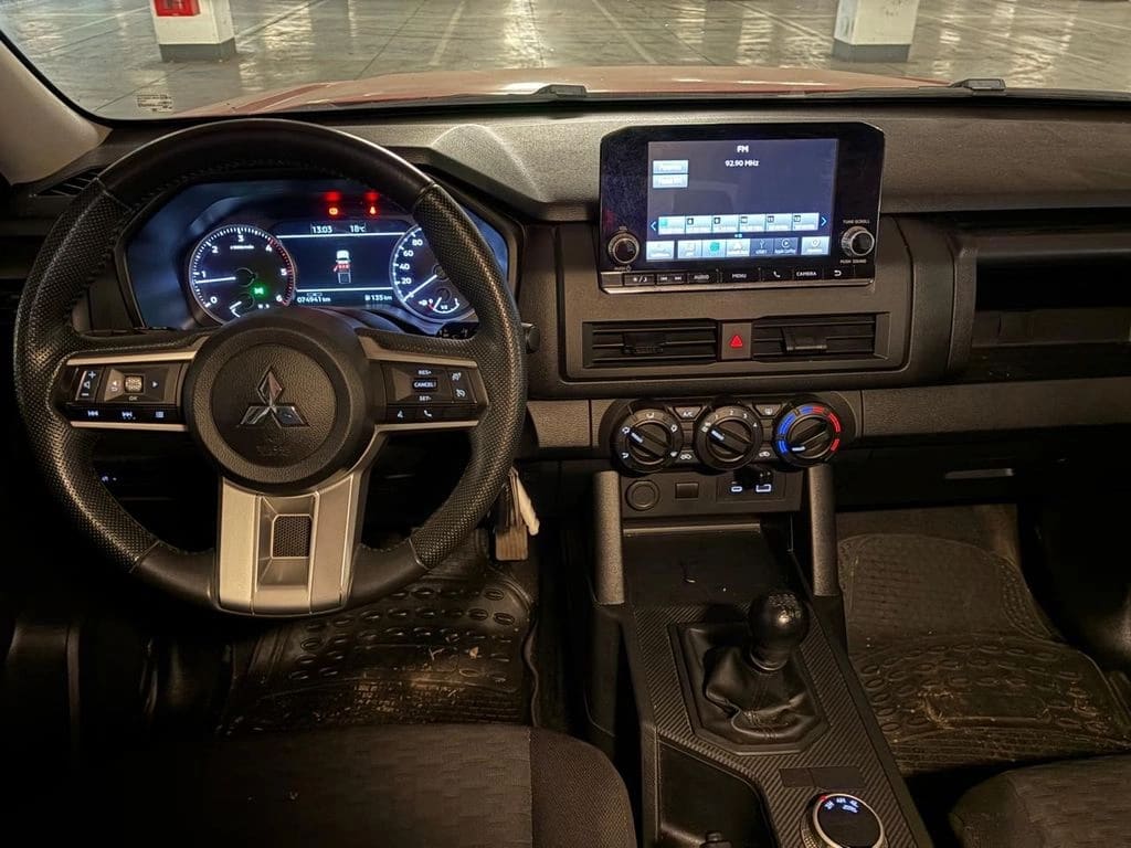 Mitsubishi L200 Katana Xrt 4x4 2.4 año 2024