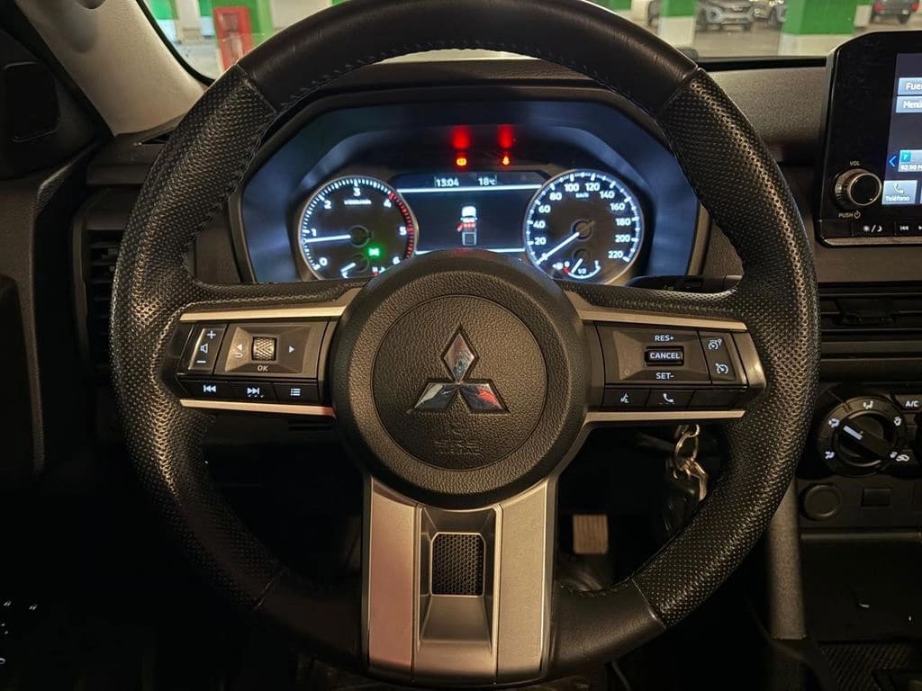 Mitsubishi L200 Katana Xrt 4x4 2.4 año 2024