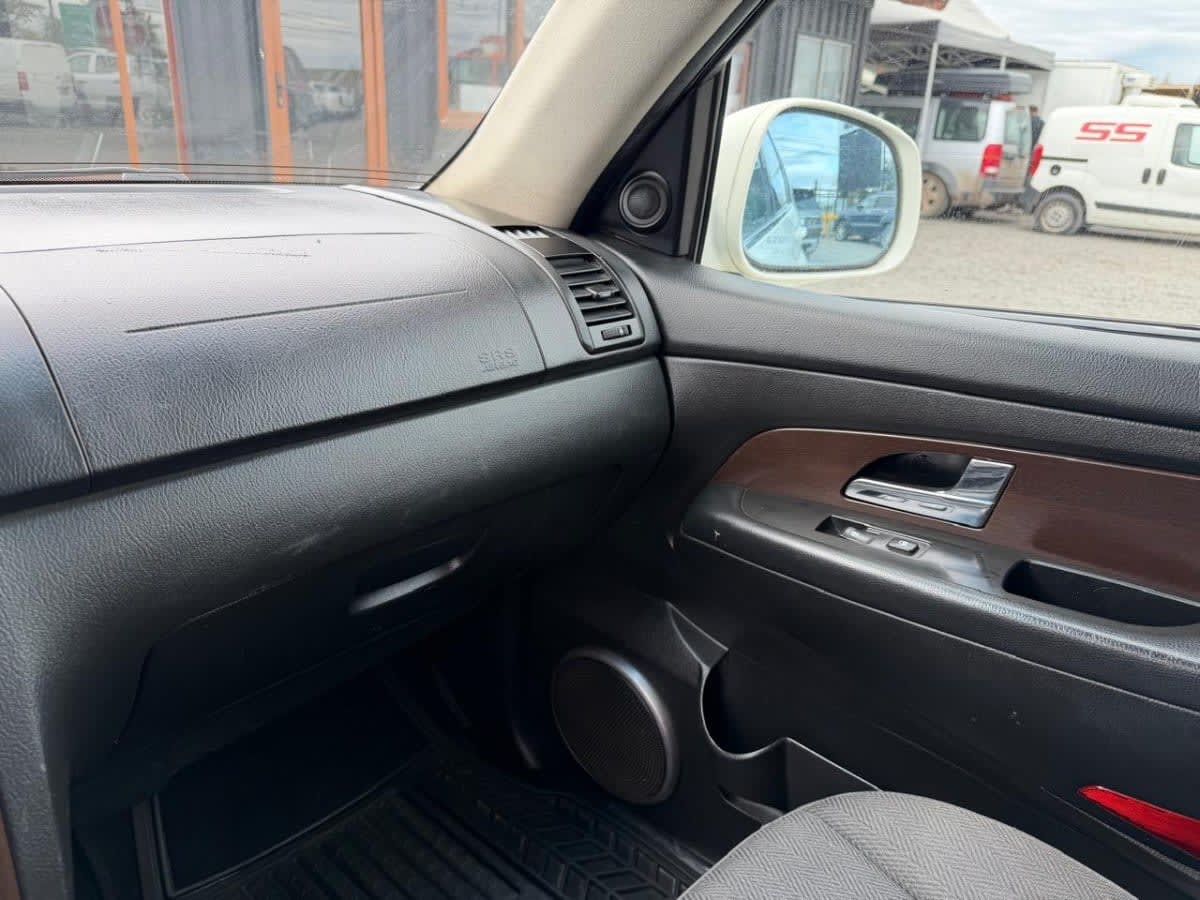 Ssangyong Rexton 4x2 Mt6 2.0 Hdi año 2015