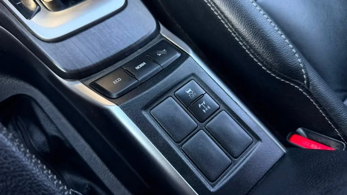 Toyota Fortuner 2.8 Srx Tdi Diesel 4x4 At 5p año 2022