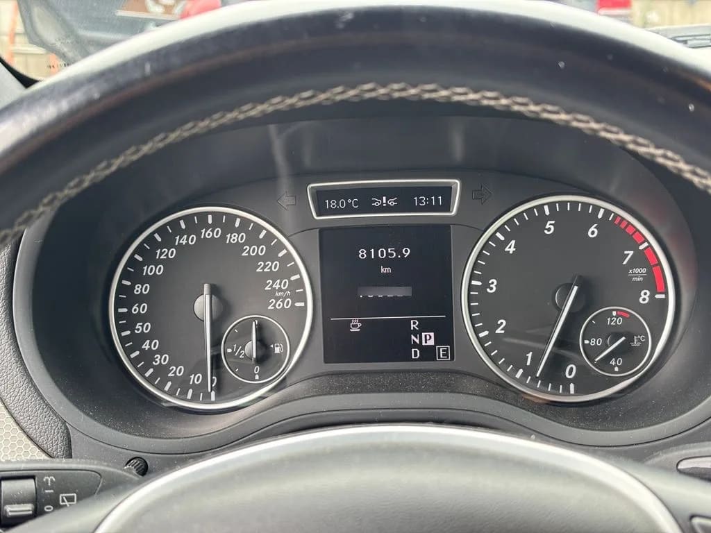 Mercedes-Benz B 180 1.6 Turbo Auto año 2014