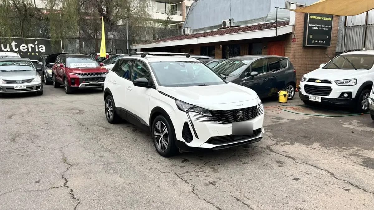 Peugeot 3008 Blue Hdi 130 1.5 año 2022