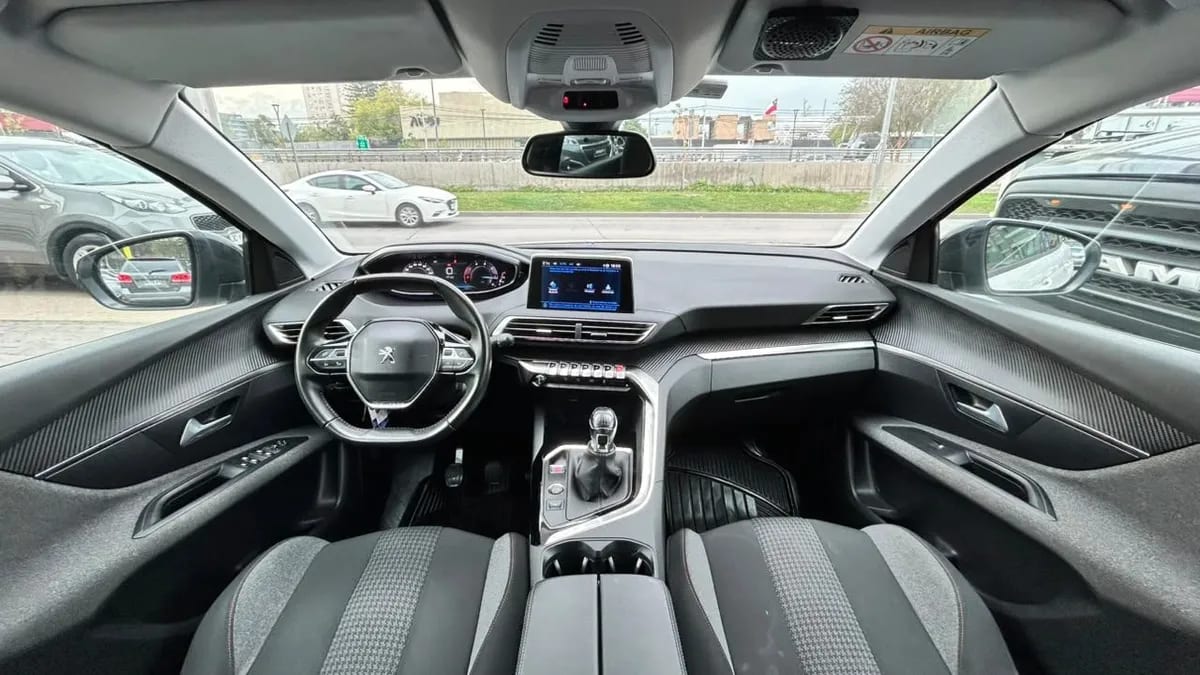 Peugeot 3008 Blue Hdi 130 1.5 año 2022