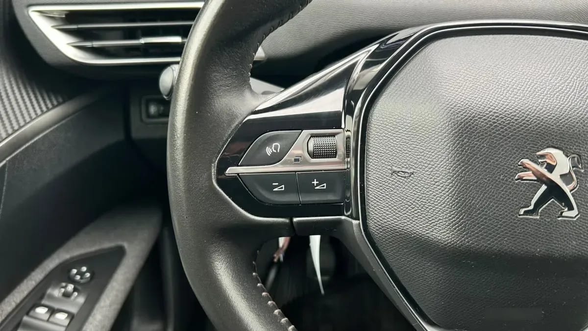 Peugeot 3008 Blue Hdi 130 1.5 año 2022