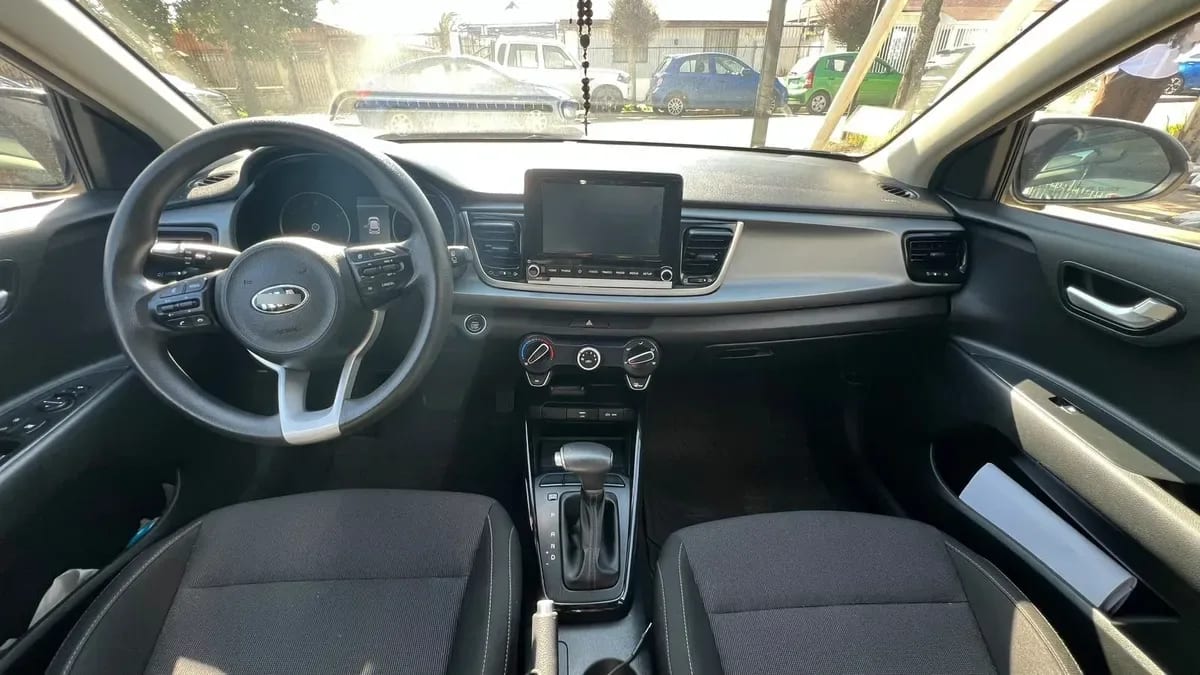 KIA MOTORS RIO 5 1.4 Lx Ac Mt año 2022