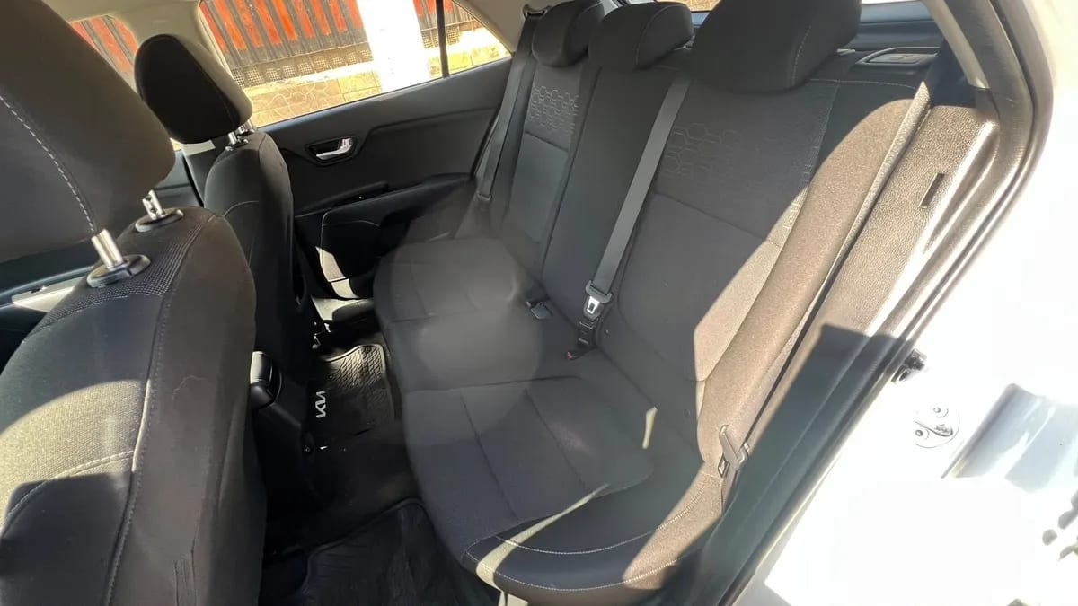 KIA MOTORS RIO 5 1.4 Lx Ac Mt año 2022