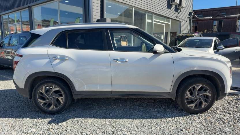 Hyundai Creta 1.5 Value Su2i 4x2 Mt 5p año 2024