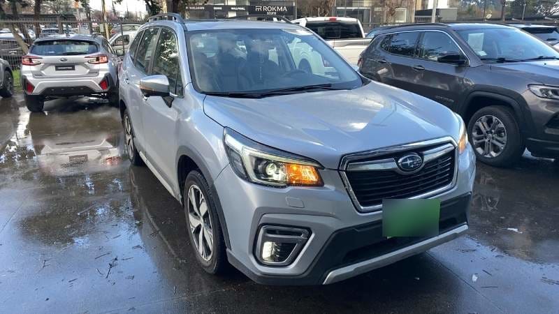Subaru Forester 2.0i Limited Eyesight Awd At 5p año 2021